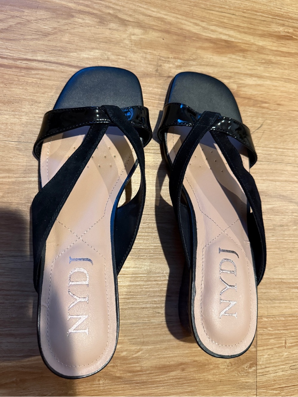 NYDJ wedge sandal